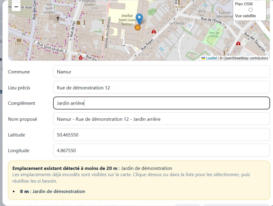 Détail de la fenêtre d’emplacement : coordonnées, carte et emplacement existant à proximité.